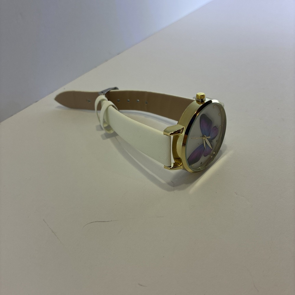 Gold Tone Butterfly Dial Watch White Faux Leather Band Easy Read Watch New Batt. - Picture 5 of 13